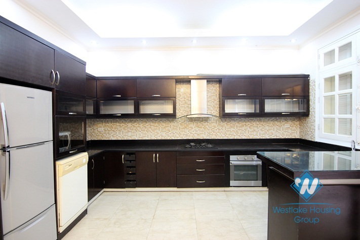 Well finished house with nice furnishings to rent in Tay Ho